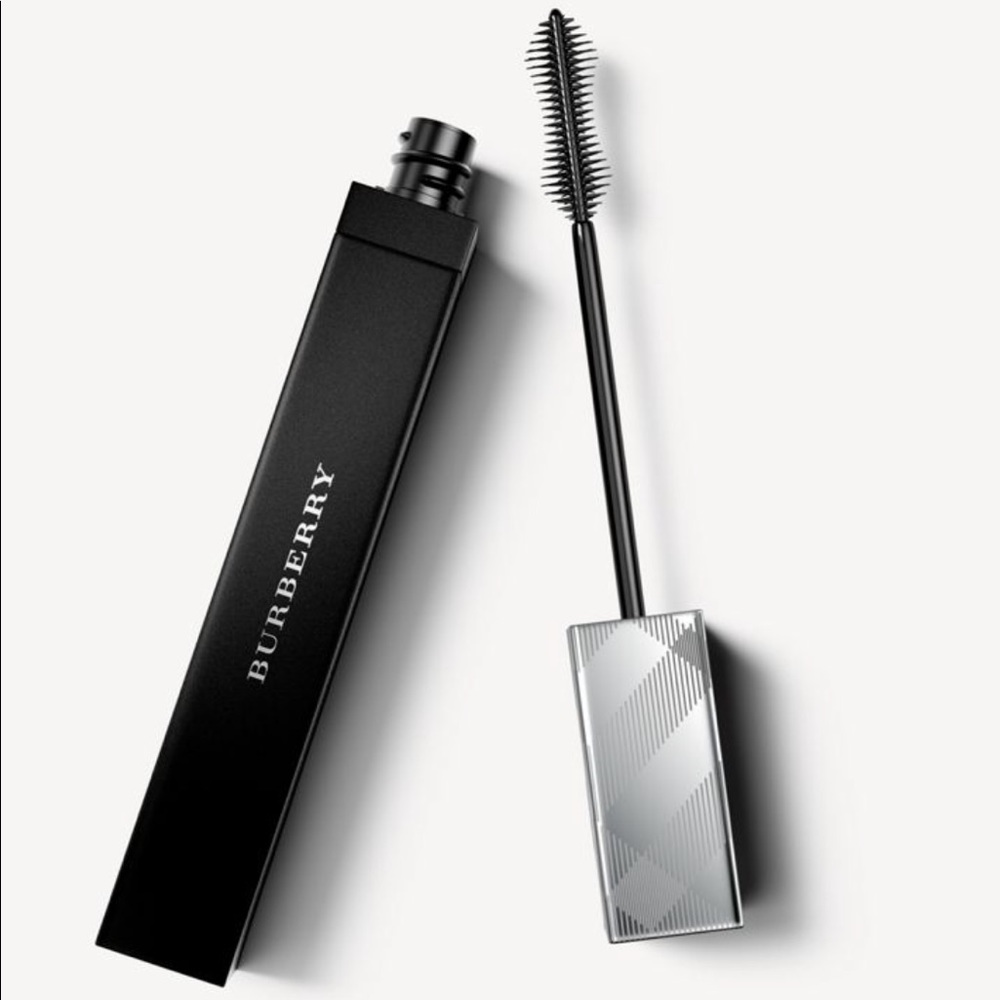 Burberry Mascara Color Dark Brown